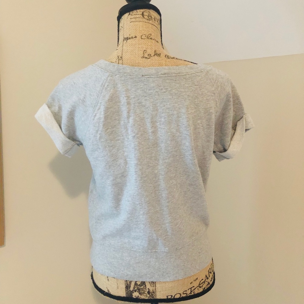 A initialed sweatshirt - Picture 4 of 8